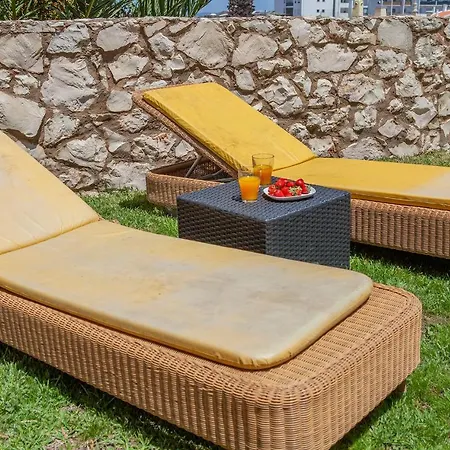 N - Astonishing Bay View Guest house Lagos